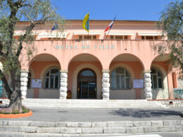 mairie Tourrette Levens