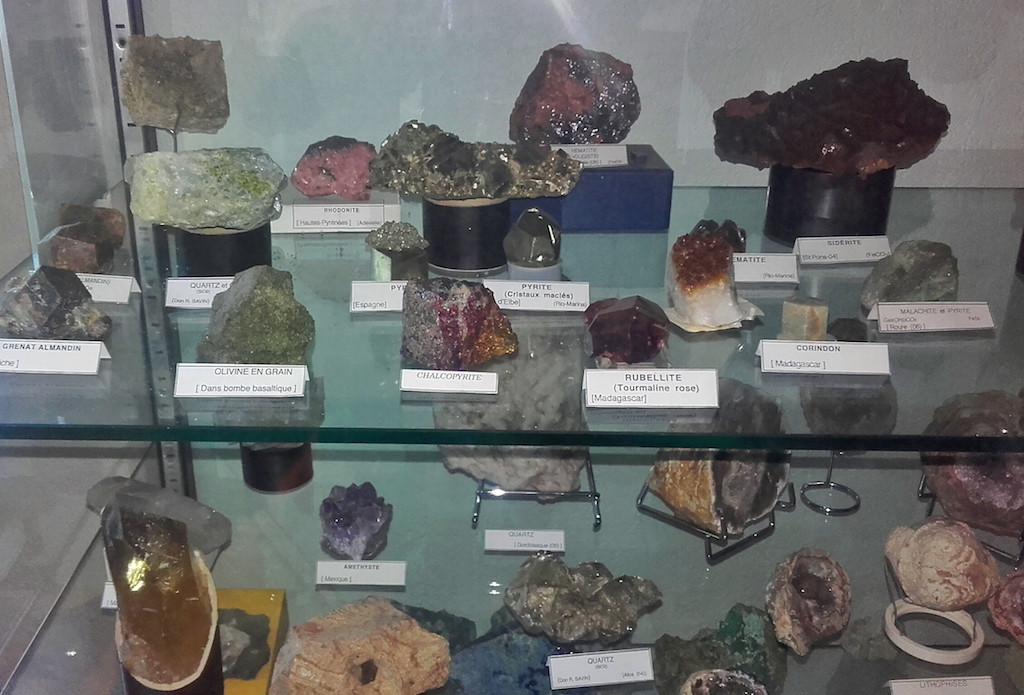 vritine geol