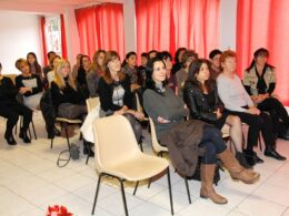 Assistantes-maternelles_17-12-2015