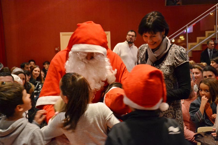 noel_enfants_mairie_assos©d_giordano-(10)