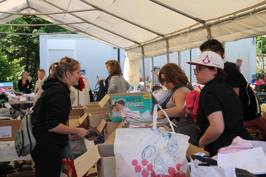 Vide Grenier Plan D'ariou 21 05 17 (4)