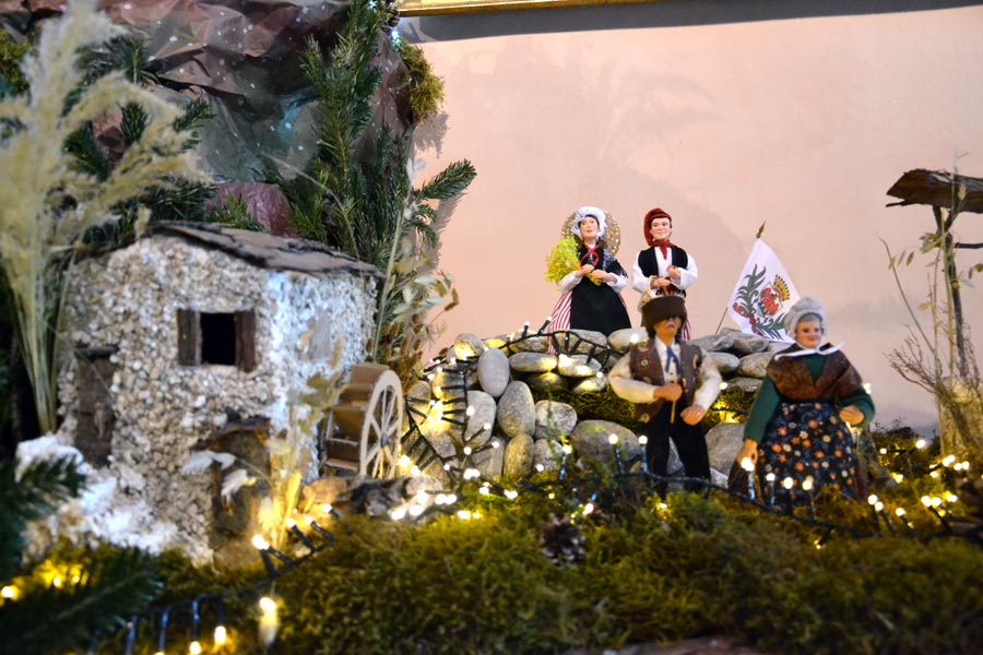 Creche Eglise 2017 (11)