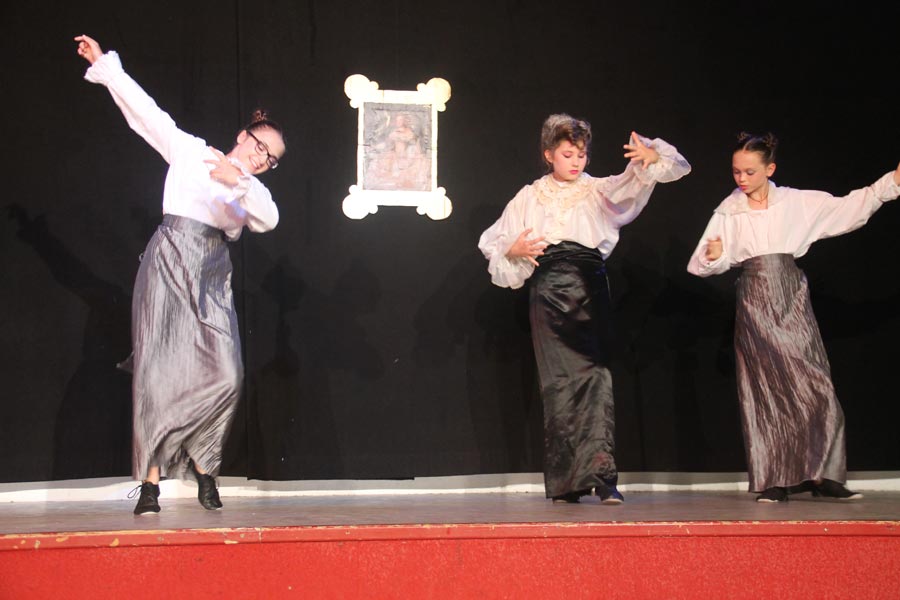 Spectacle Lecoryphee©MNiel (2)