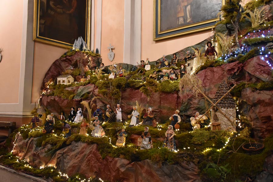 Creche Eglise 2018 (3)