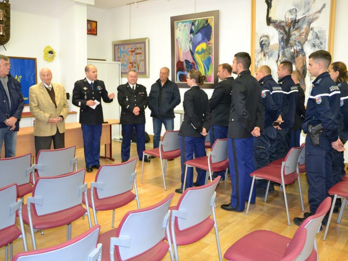 Reunion Gendarmes 04 19 (5)