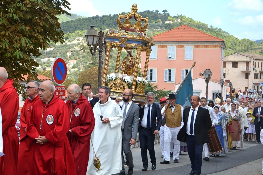 Ste Rosalie Ceremonies 04 09 19 (44)