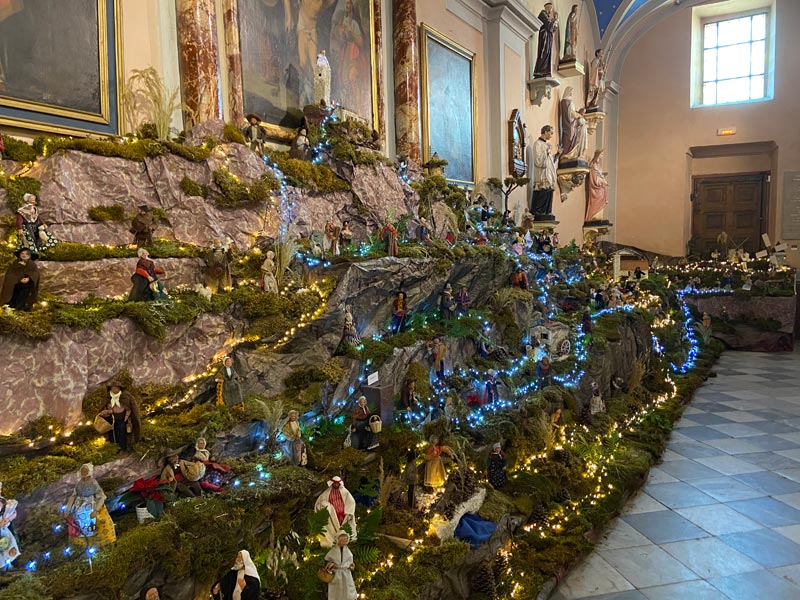 Creche Eglise 2020 (1)