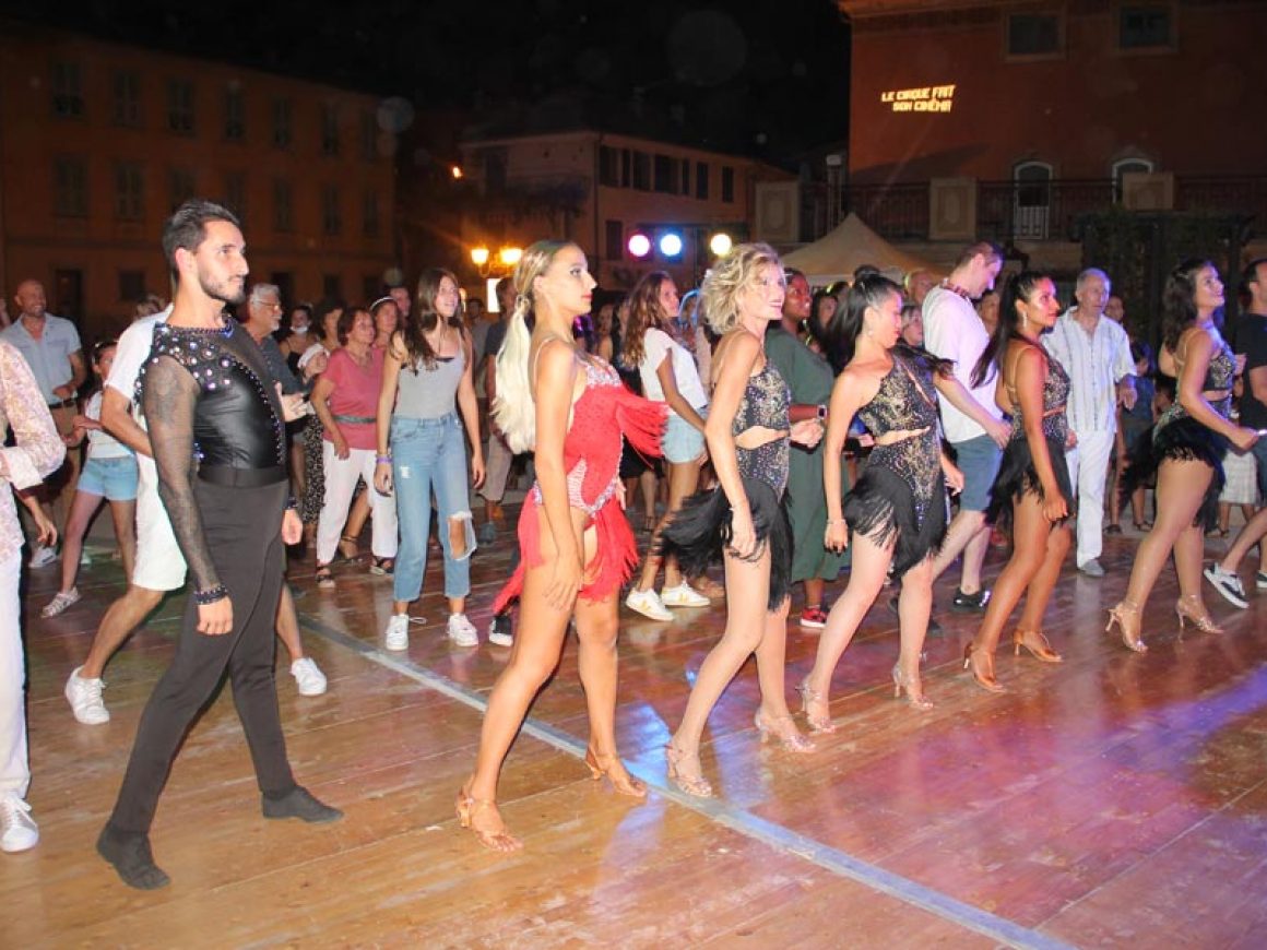Village Latino 2021 (10)