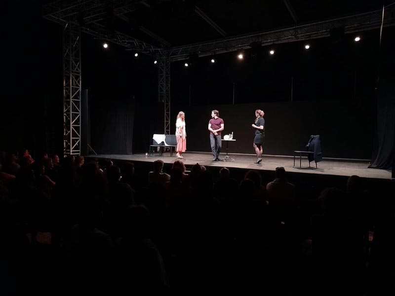 Nuits Chateau Theatre